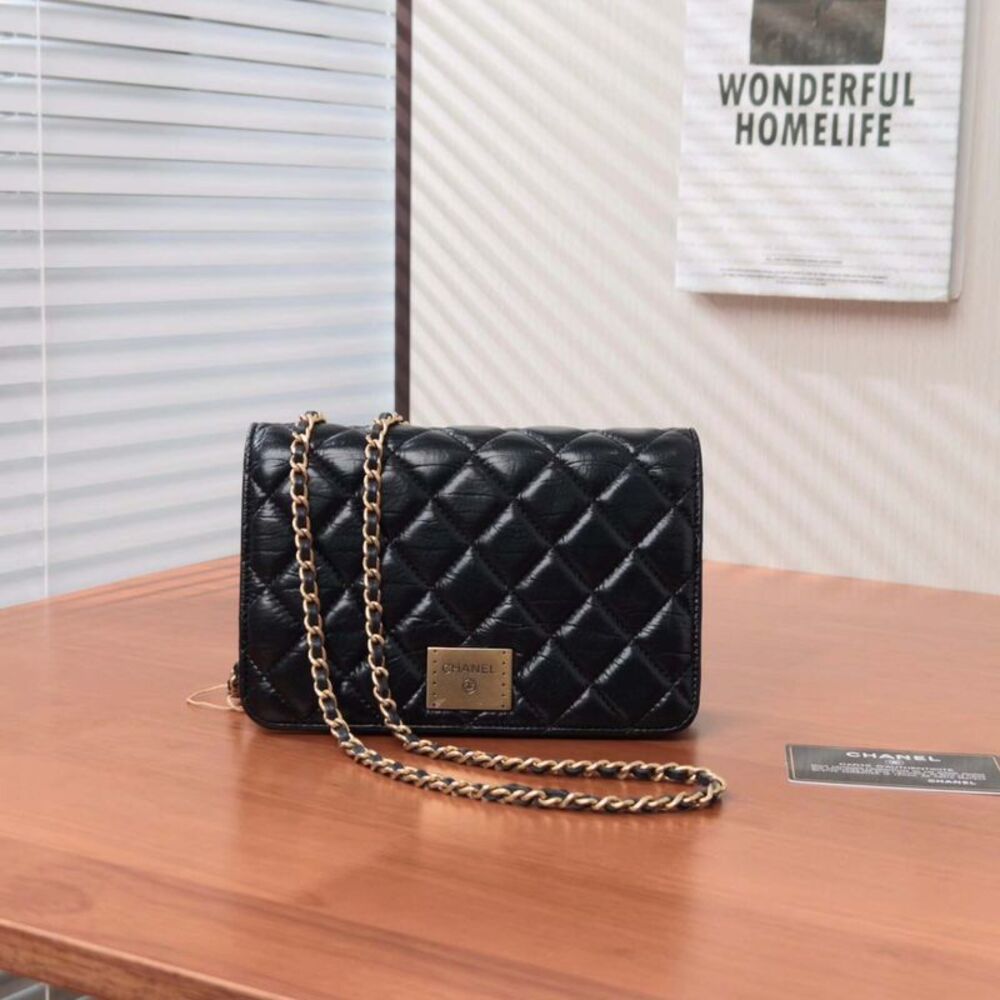 Chanel Women Pre-Loved Bag Very Good Condition